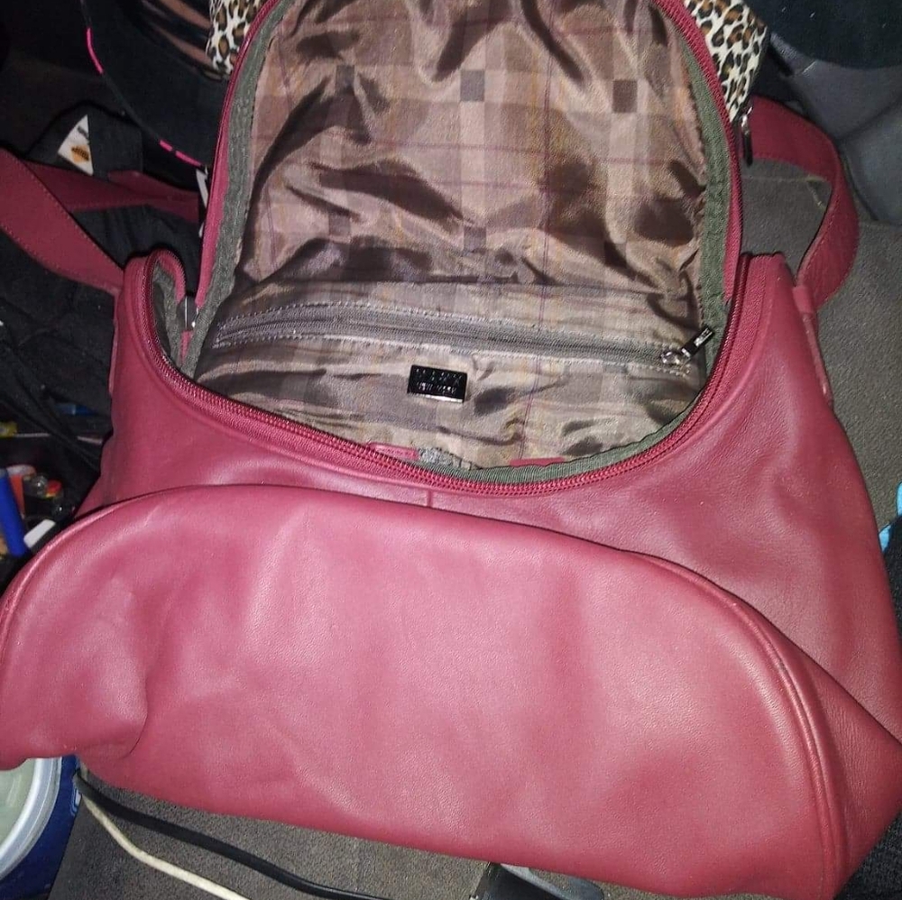 Purse - Picture 2 of 2